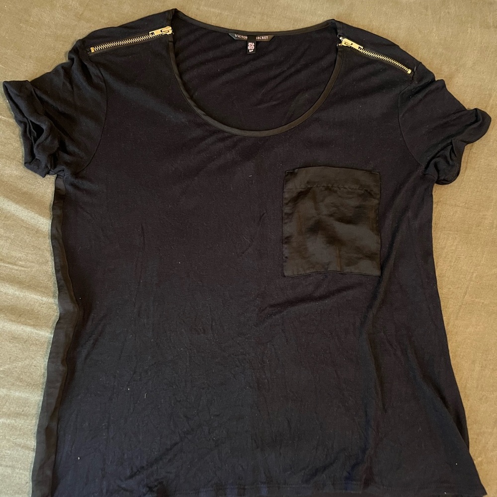 Victoria's Secret tee